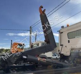 Mercedes Arocs 2845 - شاحنة ذات الخطاف: صور 5 Mercedes Arocs 2845 - شاحنة ذات الخطاف: صور 5