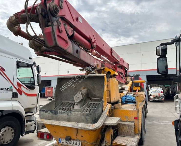 Mercedes SK 2435 K - مضخة خرسانة: صور 2 Mercedes SK 2435 K - مضخة خرسانة: صور 2