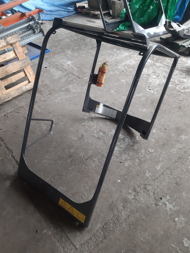 Cannopy Bobcat E20 - الكبائن - حفارة: صور 1 Cannopy Bobcat E20 - الكبائن - حفارة: صور 1