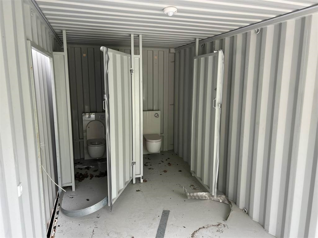 5 stk 20 fods indrettet til WC - baderum - بصندوق مغلق: صور 5 5 stk 20 fods indrettet til WC - baderum - بصندوق مغلق: صور 5
