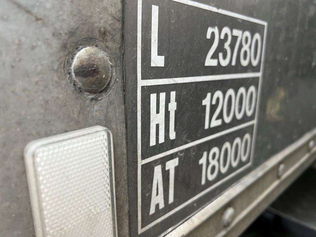 بصندوق مغلق نصف مقطورة Fruehauf 13,6 mtr box - lodretstående lift: صور 8 بصندوق مغلق نصف مقطورة Fruehauf 13,6 mtr box - lodretstående lift: صور 8