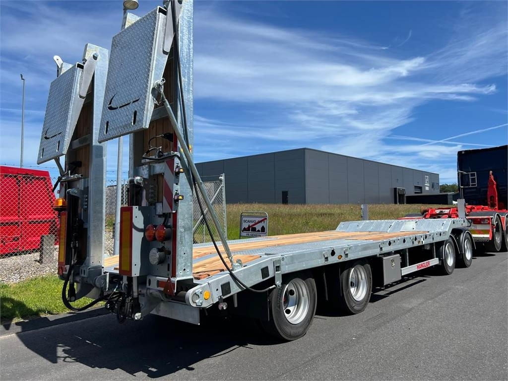 Hangler VTS-H 400 4 akslet - 2 delt ramper - عربة مسطحة منخفضة مقطورة: صور 1 Hangler VTS-H 400 4 akslet - 2 delt ramper - عربة مسطحة منخفضة مقطورة: صور 1