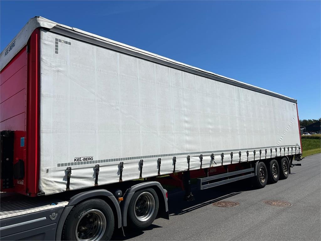 Kel-Berg D100V 13,6 mtr gardin - lodretstående lift - الخيمة نصف مقطورة: صور 2 Kel-Berg D100V 13,6 mtr gardin - lodretstående lift - الخيمة نصف مقطورة: صور 2
