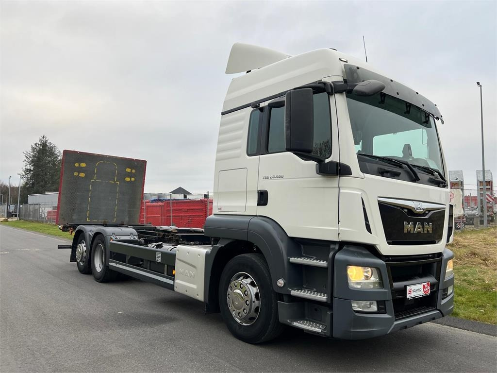 MAN TGS 26-500 6x2-4 LL - شاحنات الحاويات / جسم علوي قابل للتغيير شاحنة: صور 2 MAN TGS 26-500 6x2-4 LL - شاحنات الحاويات / جسم علوي قابل للتغيير شاحنة: صور 2