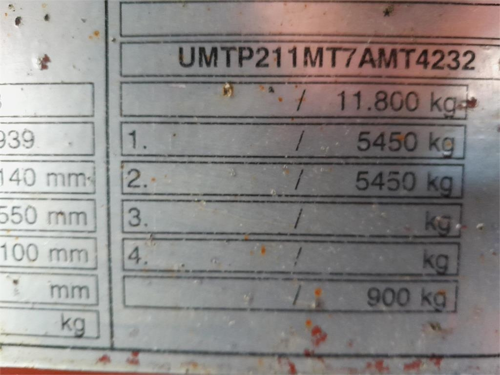 MTDK KC200 11,8 ton 5,2 mtr lad + ramper - عربة مسطحة منخفضة مقطورة: صور 5 MTDK KC200 11,8 ton 5,2 mtr lad + ramper - عربة مسطحة منخفضة مقطورة: صور 5