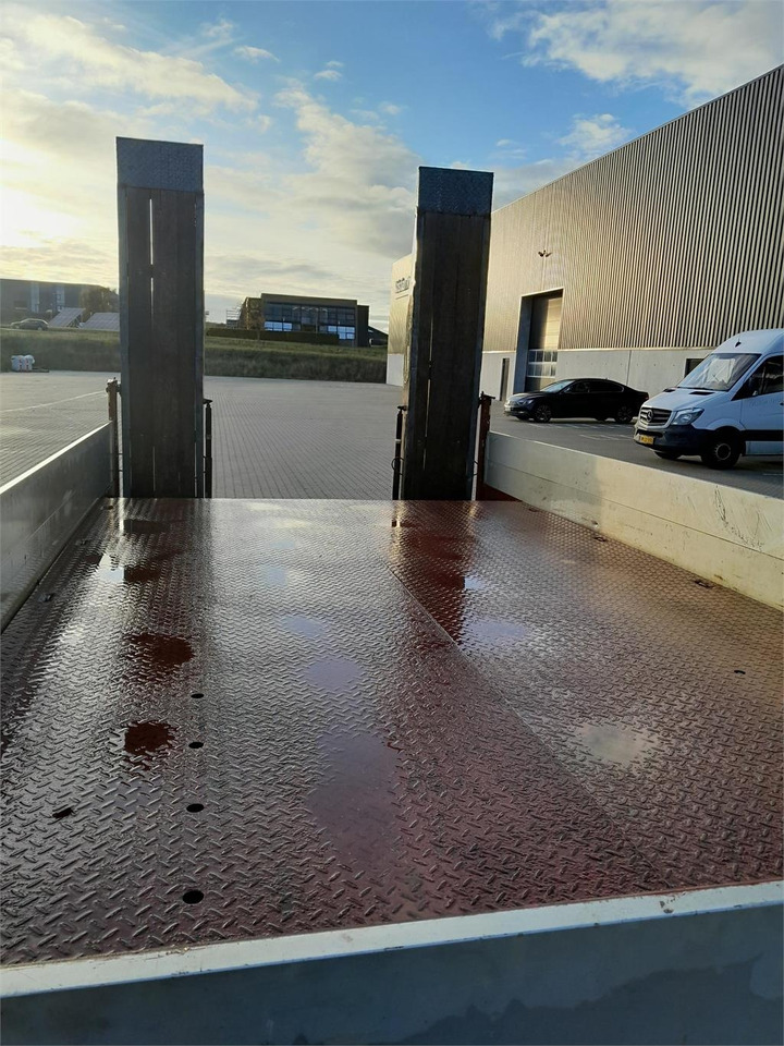 MTDK KC200 11,8 ton 5,2 mtr lad + ramper - عربة مسطحة منخفضة مقطورة: صور 4 MTDK KC200 11,8 ton 5,2 mtr lad + ramper - عربة مسطحة منخفضة مقطورة: صور 4