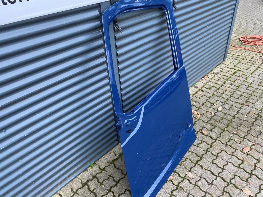 Mercedes-Benz Førerdør Mercedes Actros (Ny model) - باب و قطع الغيار - شاحنة: صور 3 Mercedes-Benz Førerdør Mercedes Actros (Ny model) - باب و قطع الغيار - شاحنة: صور 3