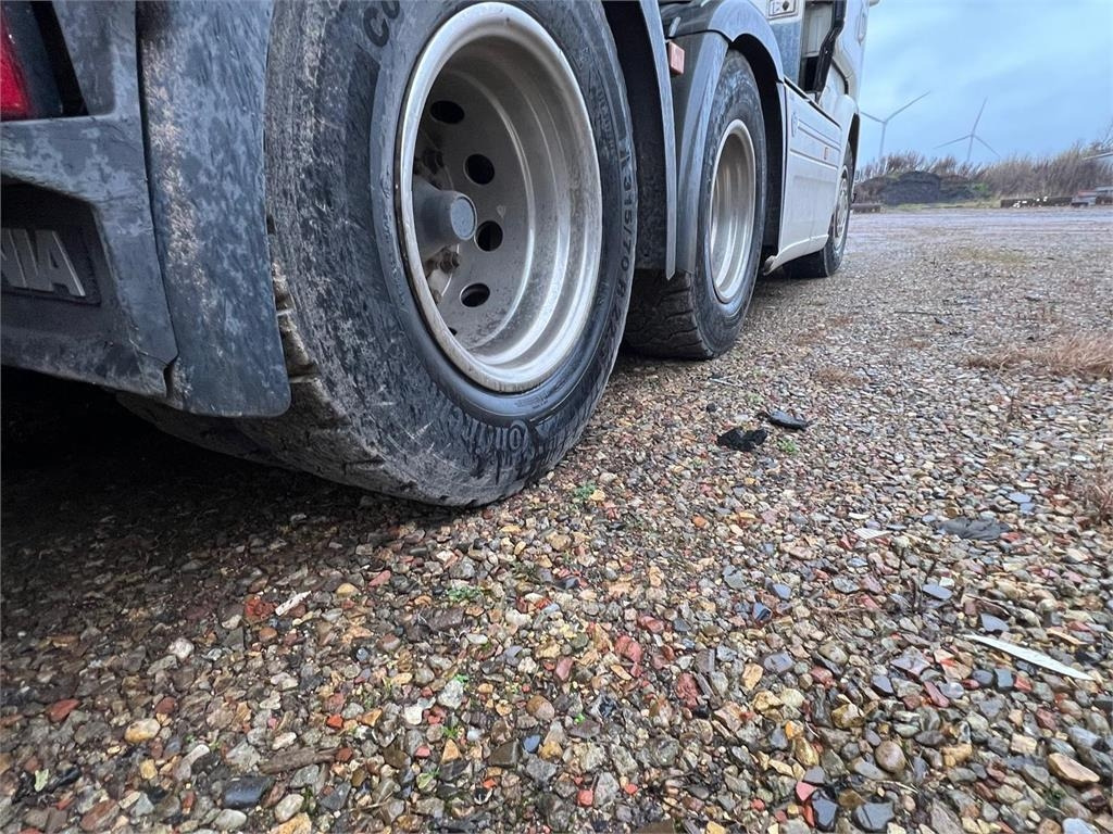 Scania R580 LA 6x4 HNB - شاحنة جرار: صور 3 Scania R580 LA 6x4 HNB - شاحنة جرار: صور 3