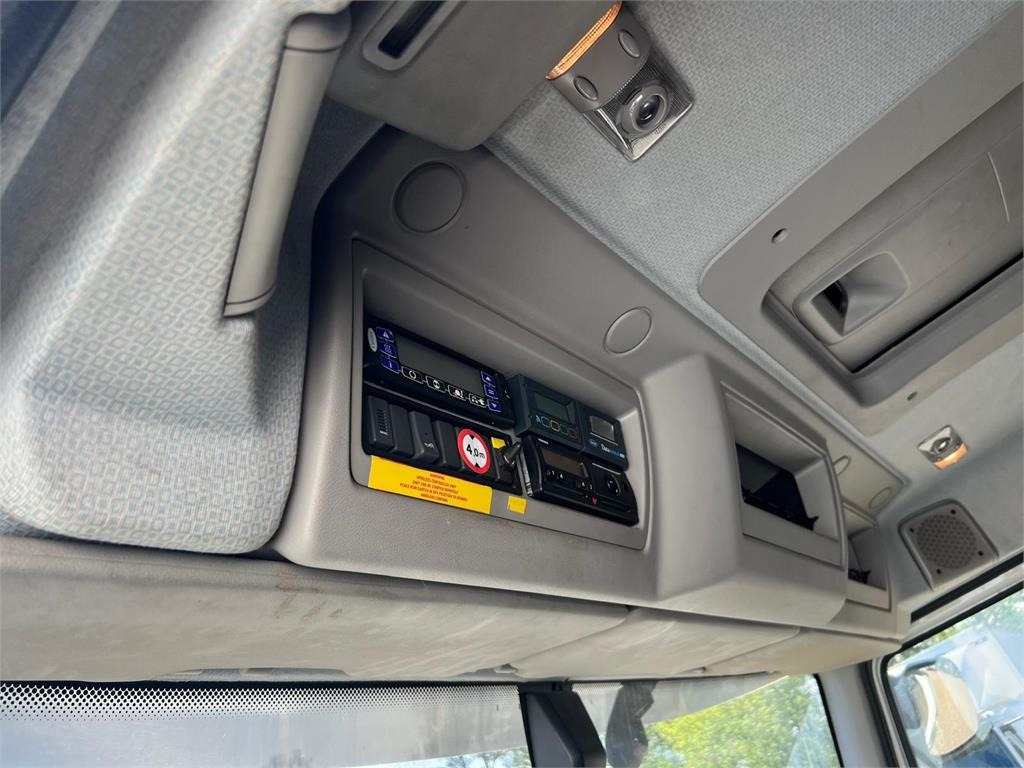 مبردة شاحنة Volvo FE320 18 ton: صور 11 مبردة شاحنة Volvo FE320 18 ton: صور 11