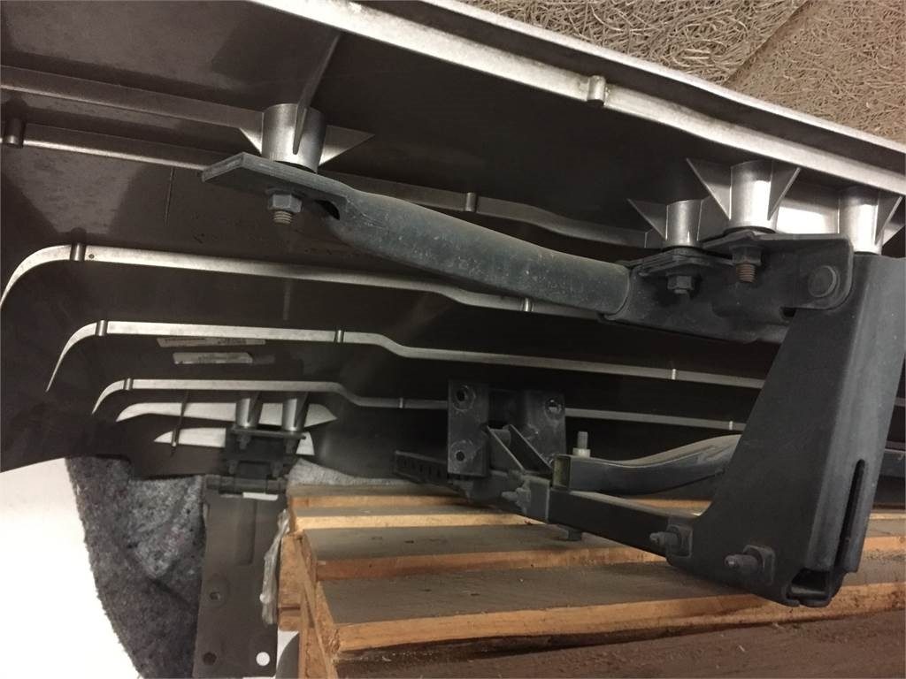 Volvo FH4 Globetrotter tagspoiler - الديناميكا الهوائية / المفسدين - شاحنة: صور 5 Volvo FH4 Globetrotter tagspoiler - الديناميكا الهوائية / المفسدين - شاحنة: صور 5