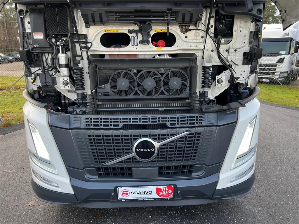 Volvo FH460 Aero + Klasse 3 - شاحنة جرار: صور 5 Volvo FH460 Aero + Klasse 3 - شاحنة جرار: صور 5