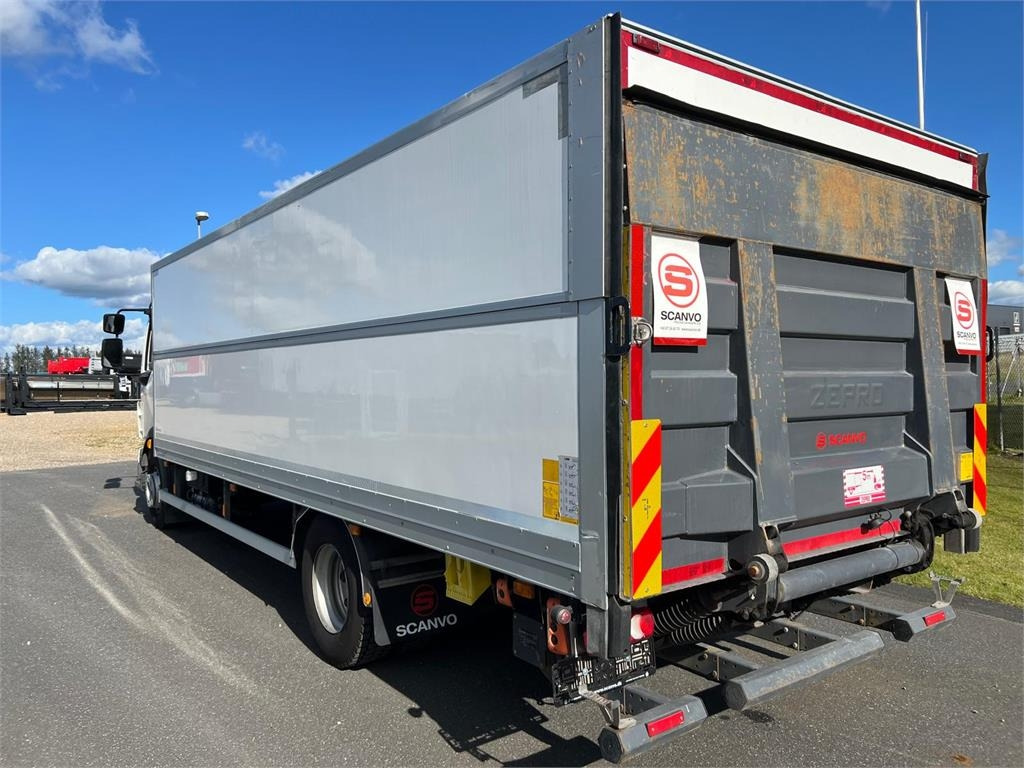 بصندوق مغلق شاحنة Volvo FL 250 16 ton: صور 6