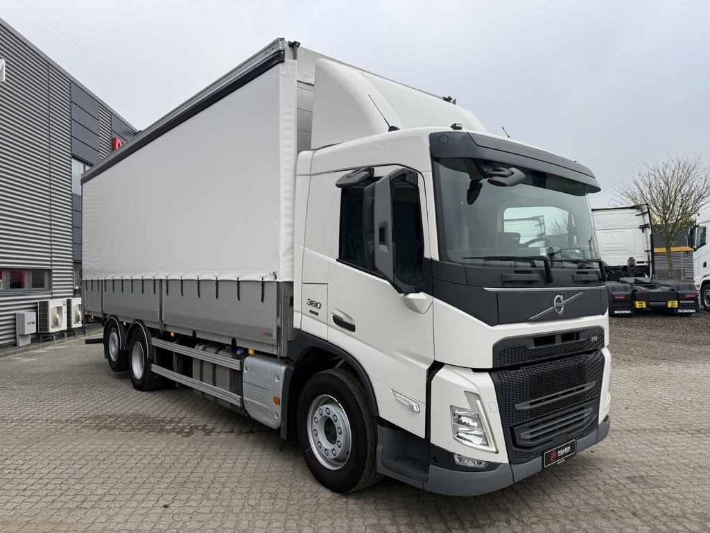 Volvo FM380 - شاحنة ستارة: صور 1 Volvo FM380 - شاحنة ستارة: صور 1