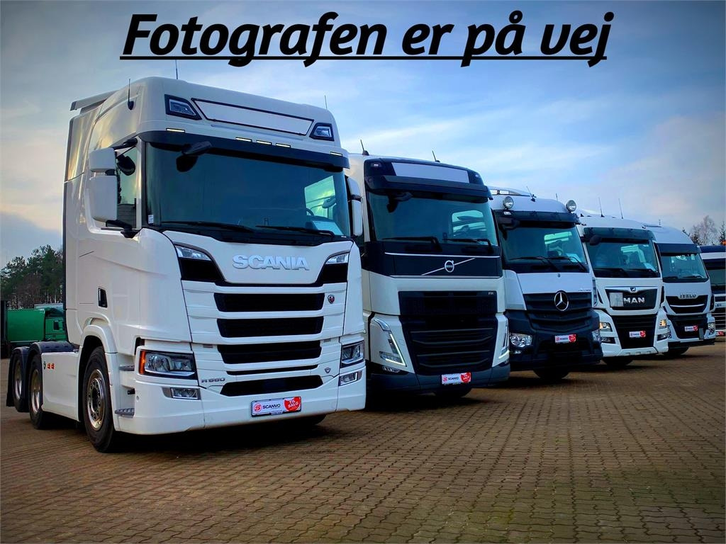 Volvo FM450  - شاحنة ذات الخطاف: صور 1 Volvo FM450  - شاحنة ذات الخطاف: صور 1