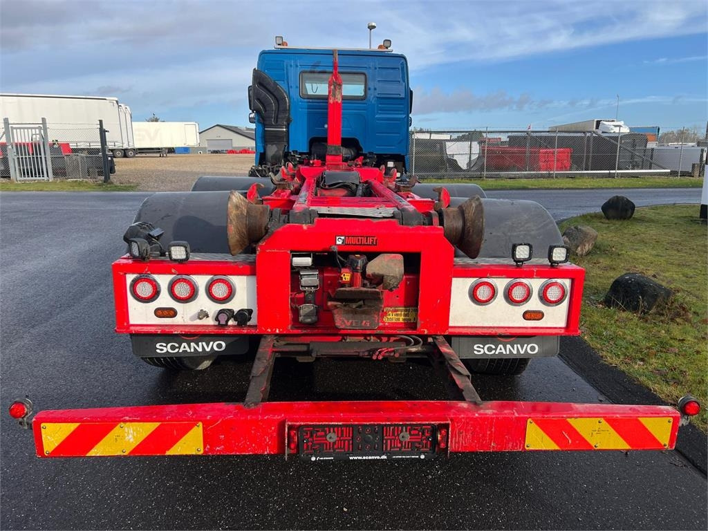 Volvo FM450 - شاحنة ذات الخطاف: صور 4 Volvo FM450 - شاحنة ذات الخطاف: صور 4