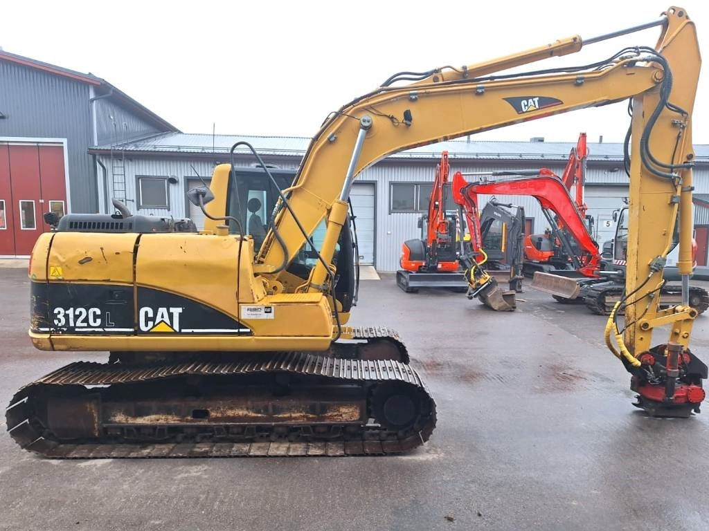CAT 312CL PYÖRITTÄJÄLLÄ - حفارات زحافة: صور 4 CAT 312CL PYÖRITTÄJÄLLÄ - حفارات زحافة: صور 4