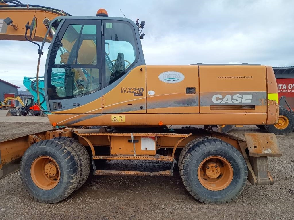 Case WX210 PYÖRITTÄJÄLLÄ - حفارة على عجلات: صور 2 Case WX210 PYÖRITTÄJÄLLÄ - حفارة على عجلات: صور 2