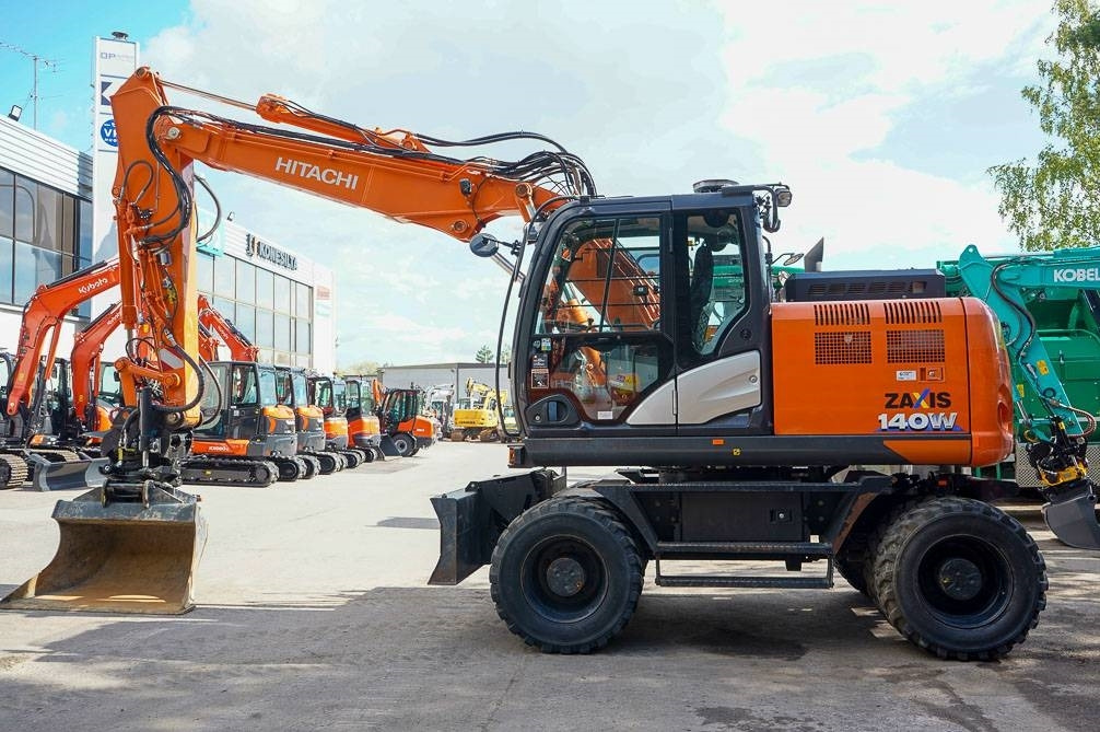 Hitachi ZX 140 W-6 - حفارة على عجلات: صور 1 Hitachi ZX 140 W-6 - حفارة على عجلات: صور 1