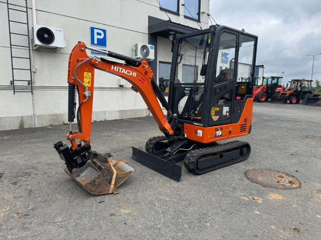 Hitachi ZX 19-6 CR - حفارة مصغرة: صور 2 Hitachi ZX 19-6 CR - حفارة مصغرة: صور 2