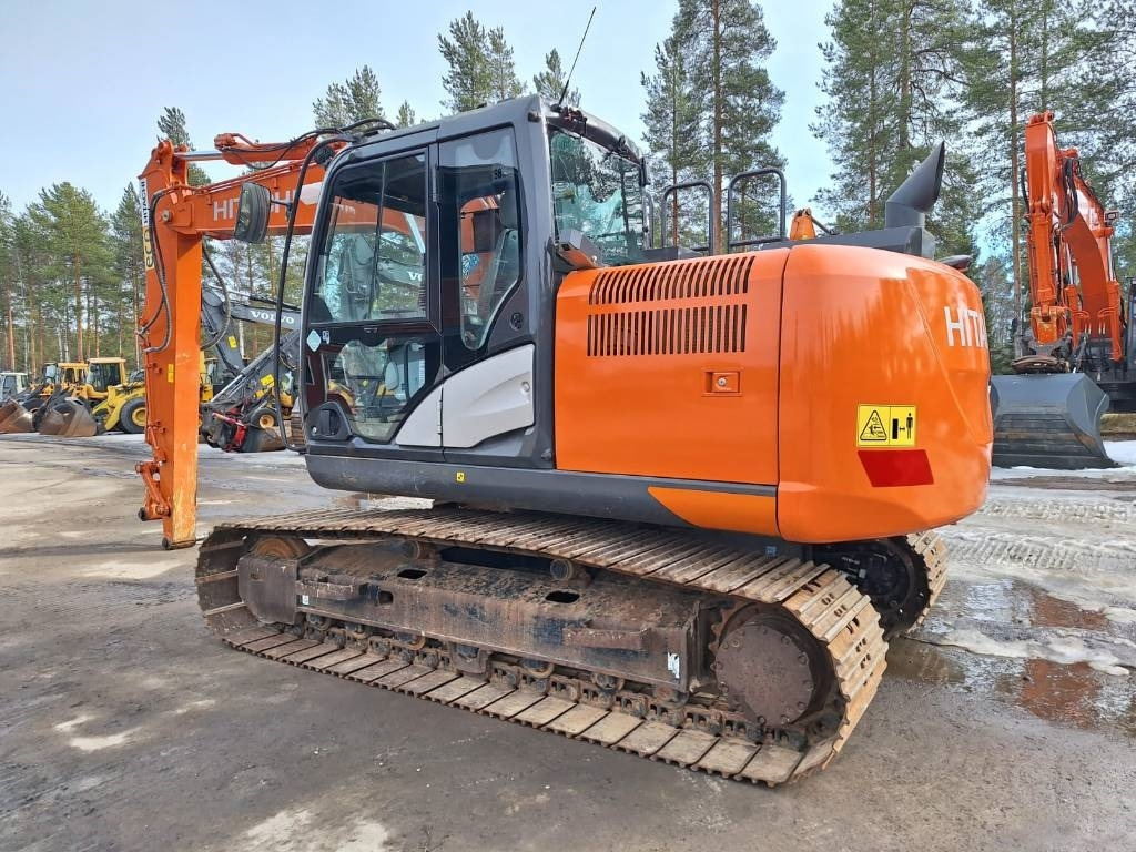 Hitachi ZX130LCN-6 - حفارات زحافة: صور 2 Hitachi ZX130LCN-6 - حفارات زحافة: صور 2