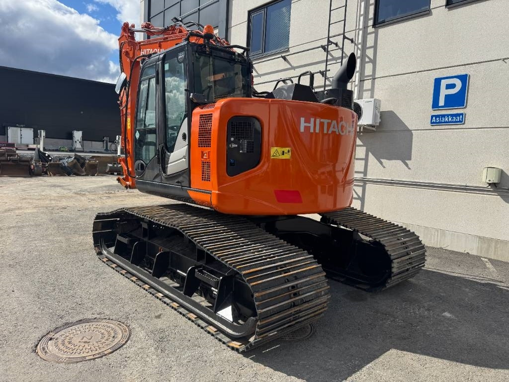 Hitachi ZX135USL-6 -SUOALUSTA- - حفارات زحافة: صور 3 Hitachi ZX135USL-6 -SUOALUSTA- - حفارات زحافة: صور 3