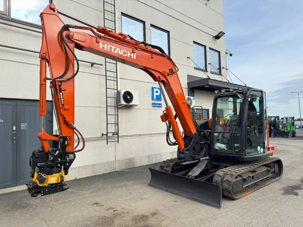 Hitachi ZX85USB-6, Uudella engcon EC209 tiltillä - حفارة مصغرة: صور 2 Hitachi ZX85USB-6, Uudella engcon EC209 tiltillä - حفارة مصغرة: صور 2
