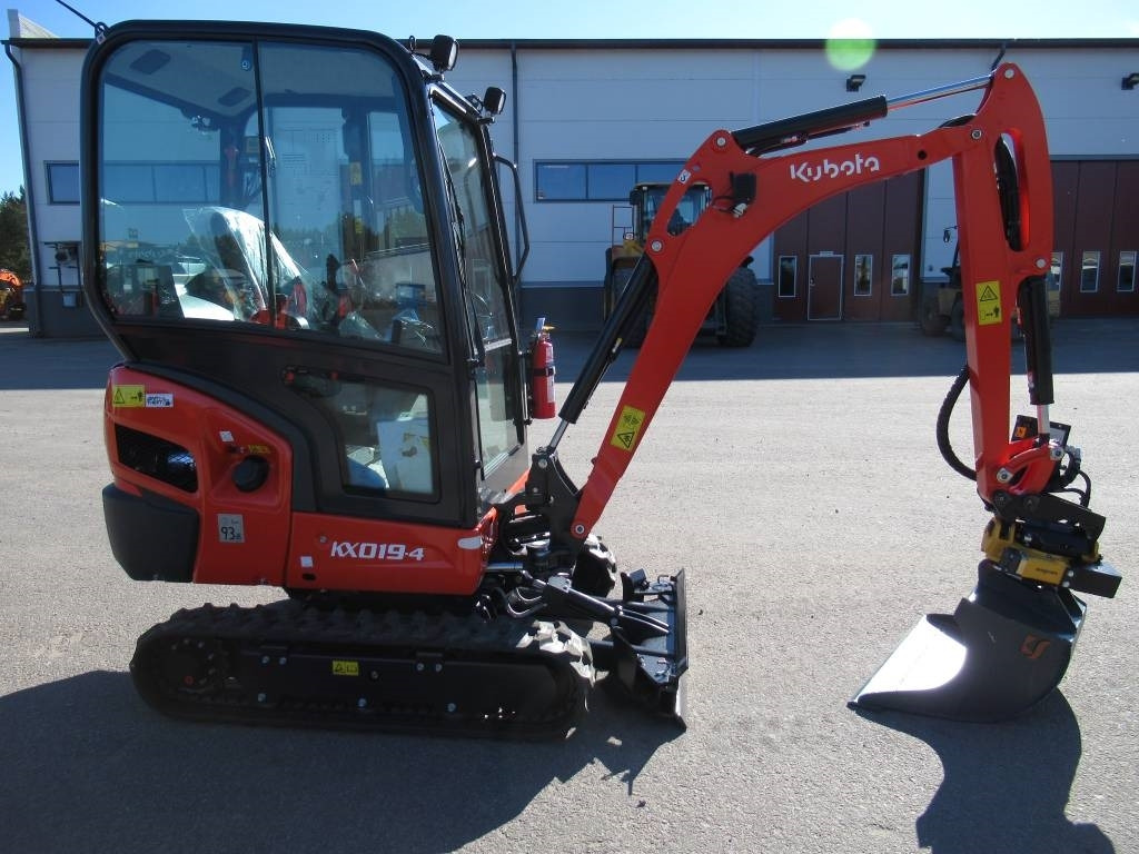 Kubota KX019-4 ENGCONILLA, UUSI - حفارة مصغرة: صور 5 Kubota KX019-4 ENGCONILLA, UUSI - حفارة مصغرة: صور 5