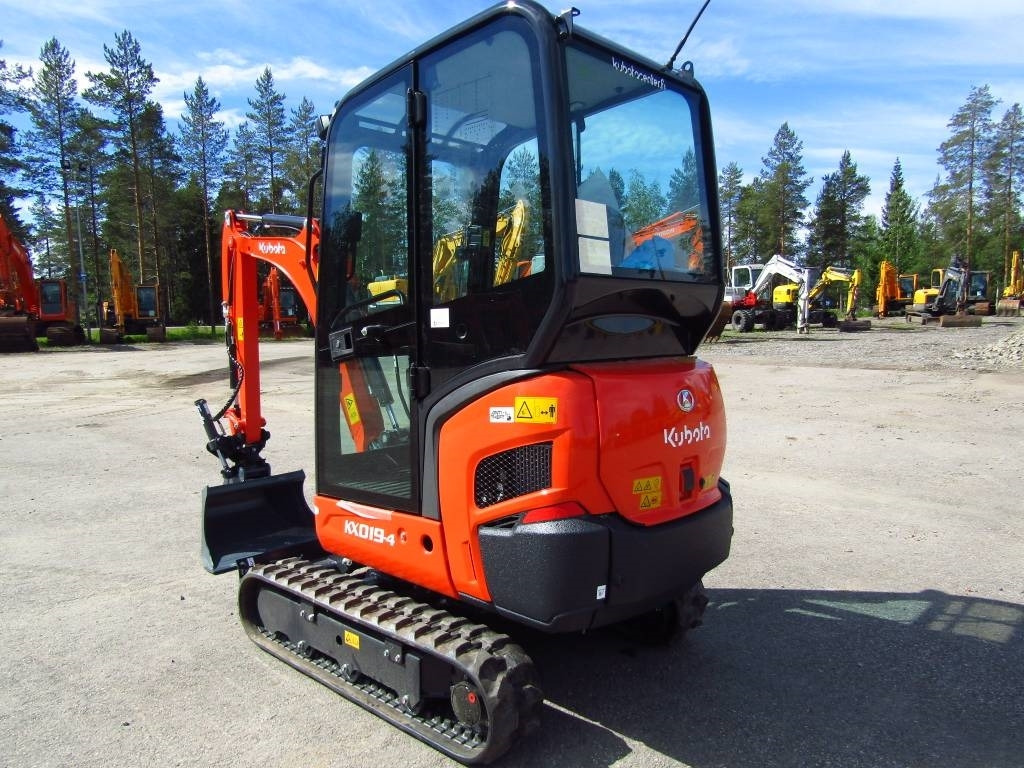 Kubota KX019-4 KALLISTAJALLA UUSI!! - حفارة مصغرة: صور 2 Kubota KX019-4 KALLISTAJALLA UUSI!! - حفارة مصغرة: صور 2
