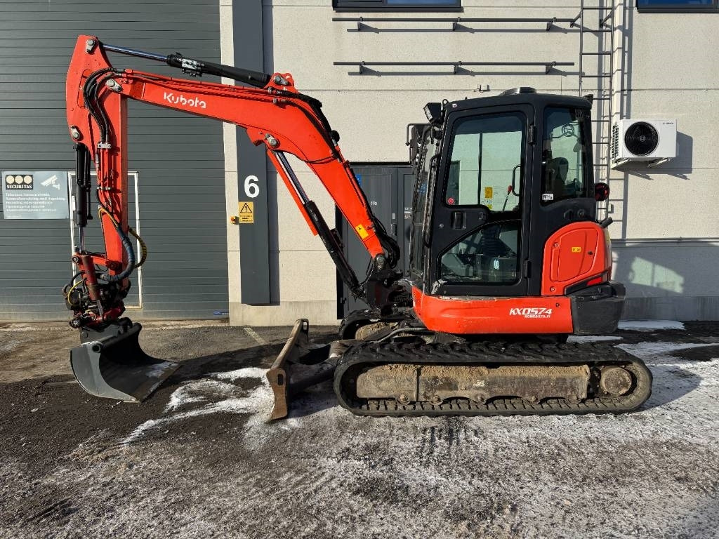Kubota KX057-4 Pyörittäjällä - حفارة مصغرة: صور 1 Kubota KX057-4 Pyörittäjällä - حفارة مصغرة: صور 1