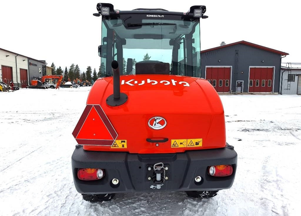 Kubota R090 TALVIPAKETILLA  - اللودر بعجل: صور 4 Kubota R090 TALVIPAKETILLA  - اللودر بعجل: صور 4
