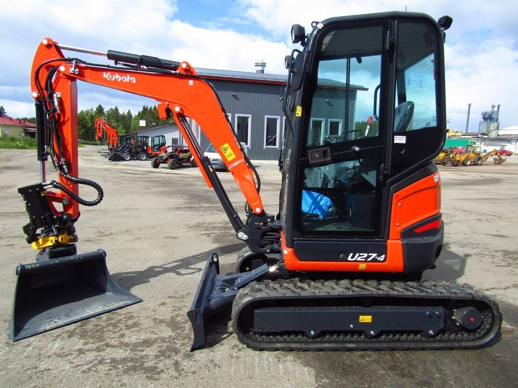 Kubota U27-4 UUSI, PYÖRITTÄJÄLLÄ - حفارة مصغرة: صور 1 Kubota U27-4 UUSI, PYÖRITTÄJÄLLÄ - حفارة مصغرة: صور 1