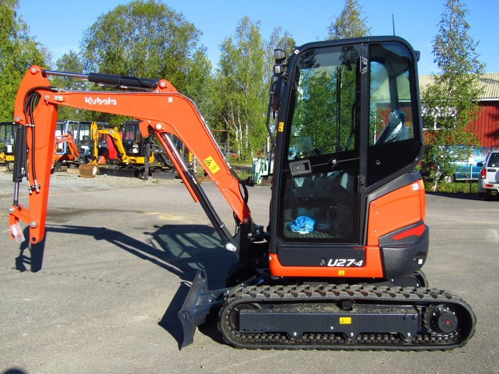 Kubota U27-4 UUSI, TAKUU 24KK - حفارة مصغرة: صور 1 Kubota U27-4 UUSI, TAKUU 24KK - حفارة مصغرة: صور 1