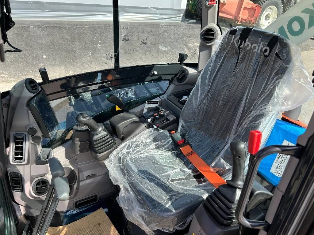 جديد حفارة مصغرة Kubota U50-5 DEMO PYÖRITTÄJÄLLÄ: صور 11