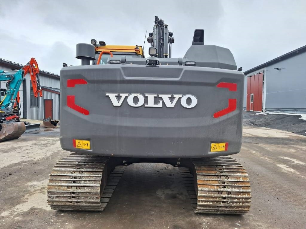 Volvo EC140EL PYÖRITTÄJÄLLÄ - حفارات زحافة: صور 3 Volvo EC140EL PYÖRITTÄJÄLLÄ - حفارات زحافة: صور 3