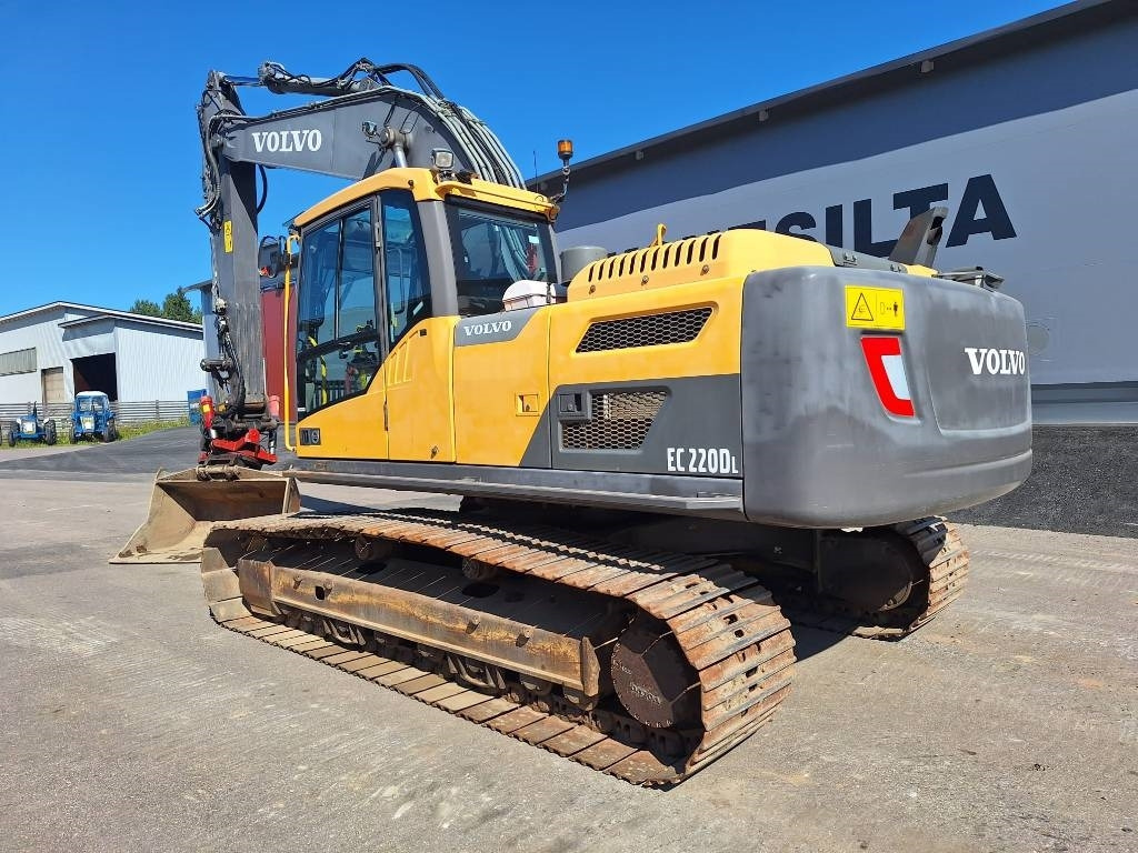 Volvo EC220DL PYÖRITTÄJÄLLÄ - حفارات زحافة: صور 2 Volvo EC220DL PYÖRITTÄJÄLLÄ - حفارات زحافة: صور 2