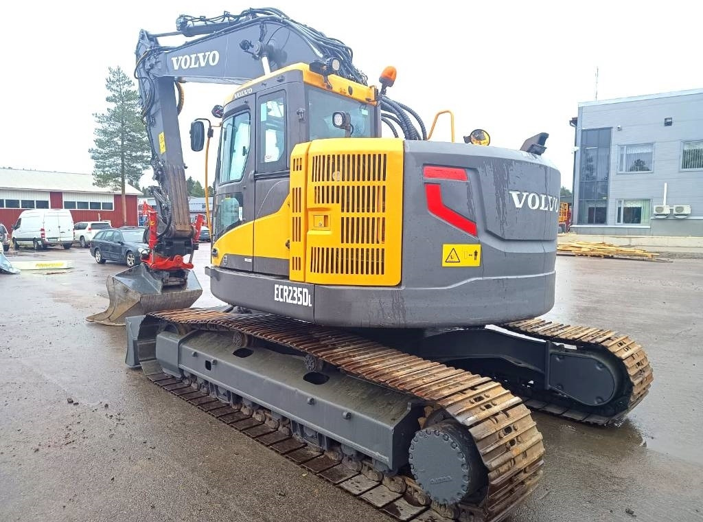 Volvo ECR235DL PYÖRITTÄJÄLLÄ  - حفارات زحافة: صور 3 Volvo ECR235DL PYÖRITTÄJÄLLÄ  - حفارات زحافة: صور 3
