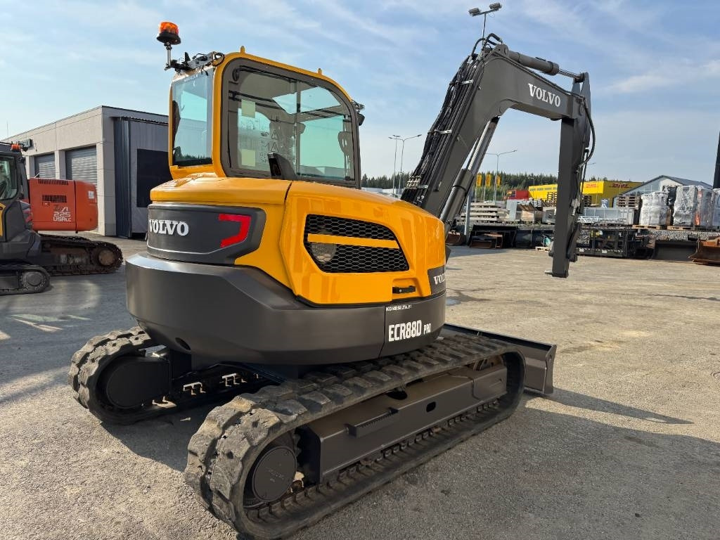 Volvo ECR88D PRO VÄHÄN AJETTU - حفارة مصغرة: صور 5 Volvo ECR88D PRO VÄHÄN AJETTU - حفارة مصغرة: صور 5