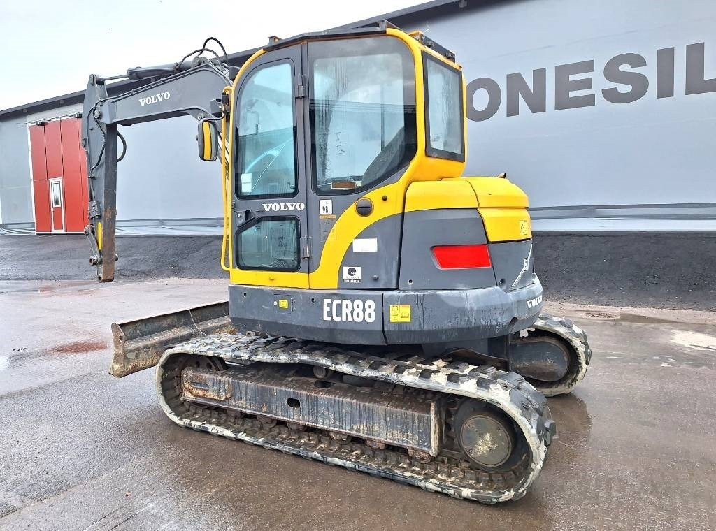 Volvo ECR88 - حفارة مصغرة: صور 2 Volvo ECR88 - حفارة مصغرة: صور 2