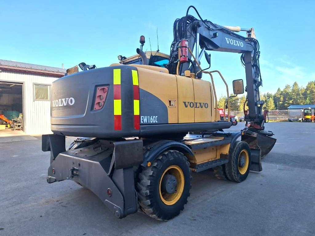Volvo EW160C PYÖRITTÄJÄLLÄ - حفارة على عجلات: صور 4 Volvo EW160C PYÖRITTÄJÄLLÄ - حفارة على عجلات: صور 4