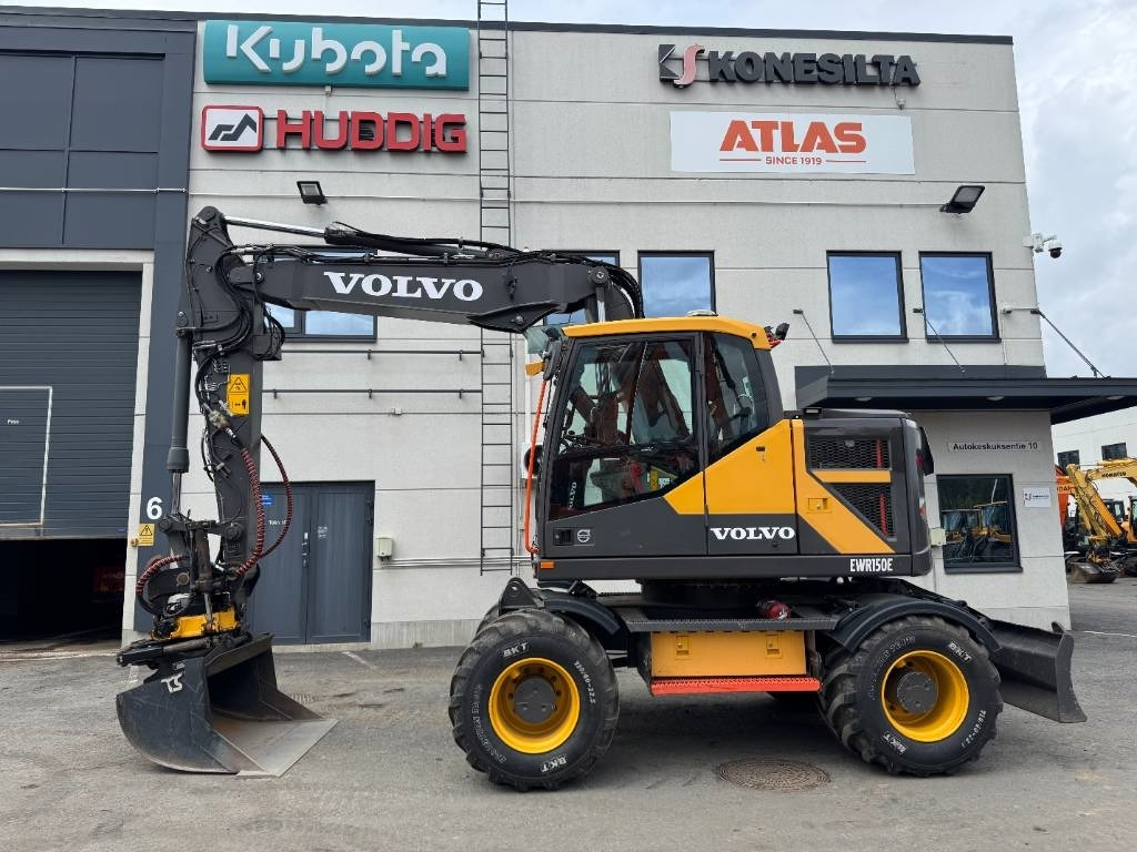 Volvo EWR150E ENGCON+PIHDIT - حفارة على عجلات: صور 1 Volvo EWR150E ENGCON+PIHDIT - حفارة على عجلات: صور 1