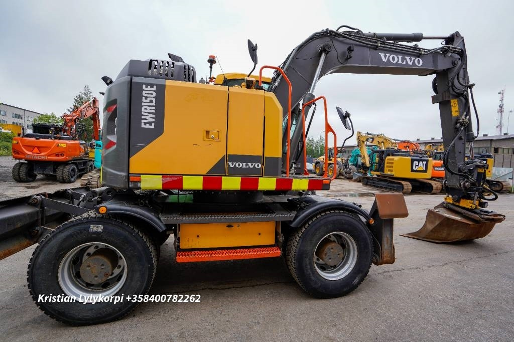 حفارة على عجلات Volvo EWR150E PYÖRÄOHJAUS: صور 6