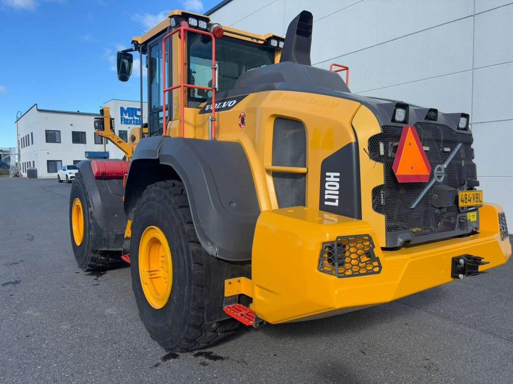 Volvo L 110 H - اللودر بعجل: صور 2 Volvo L 110 H - اللودر بعجل: صور 2