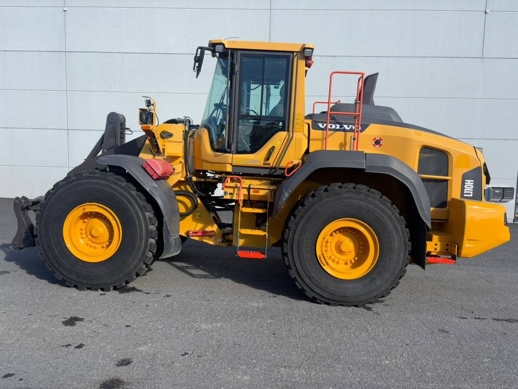 Volvo L 110 H - اللودر بعجل: صور 1 Volvo L 110 H - اللودر بعجل: صور 1