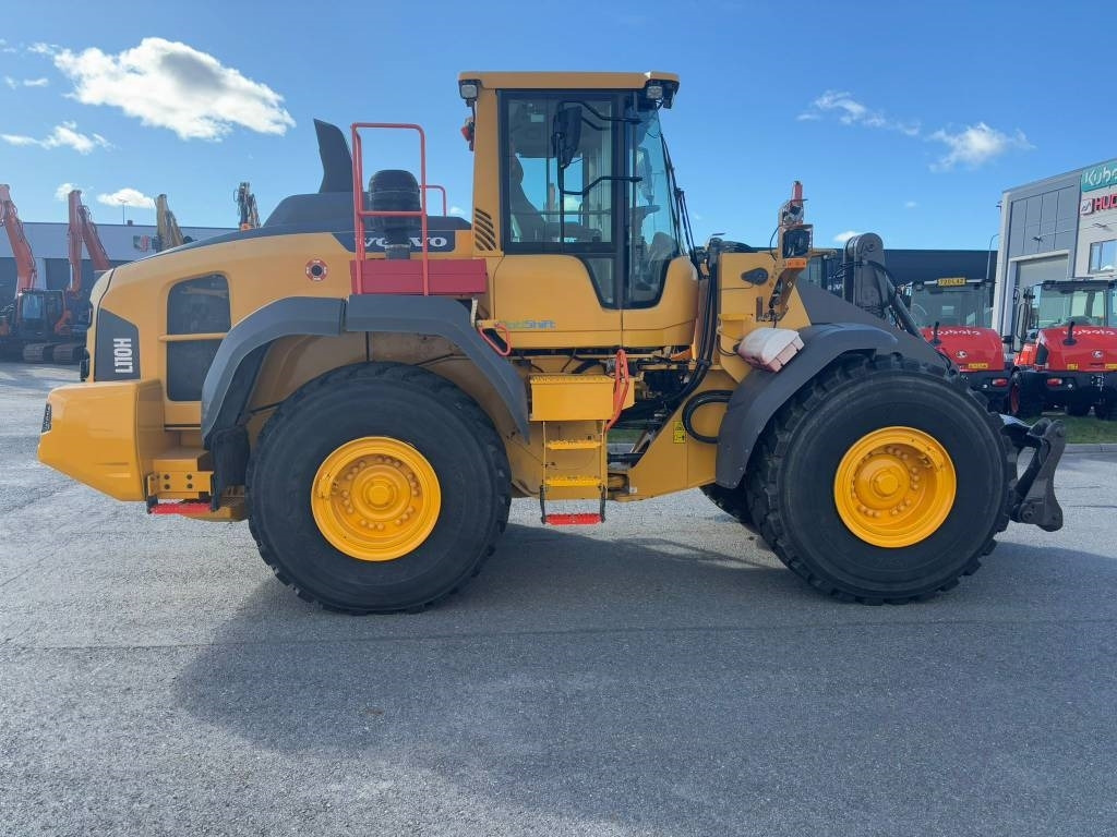 Volvo L 110 H - اللودر بعجل: صور 4 Volvo L 110 H - اللودر بعجل: صور 4