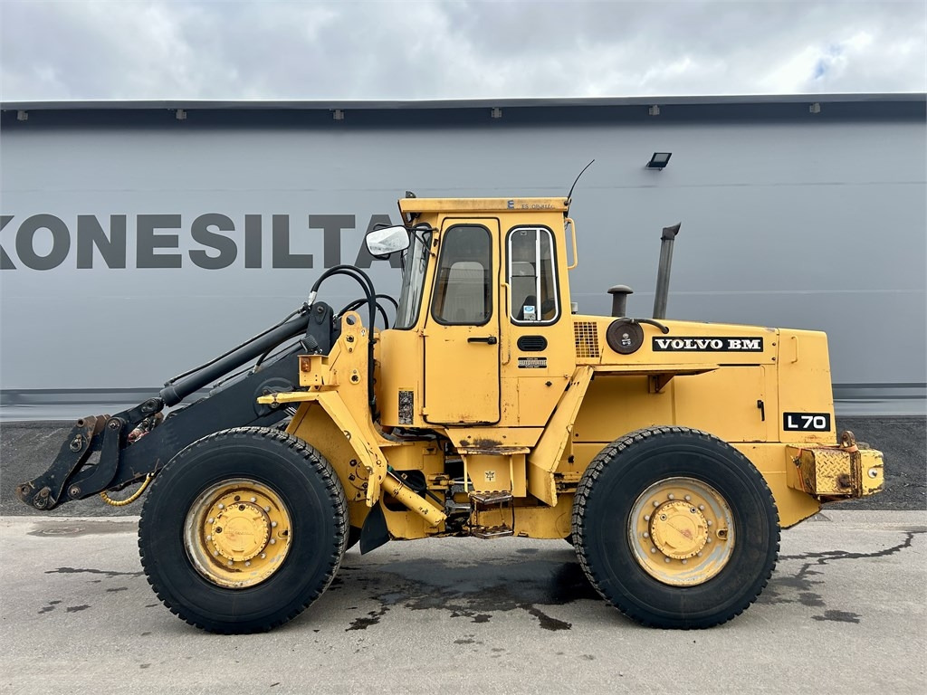 Volvo L 70 - اللودر بعجل: صور 1 Volvo L 70 - اللودر بعجل: صور 1