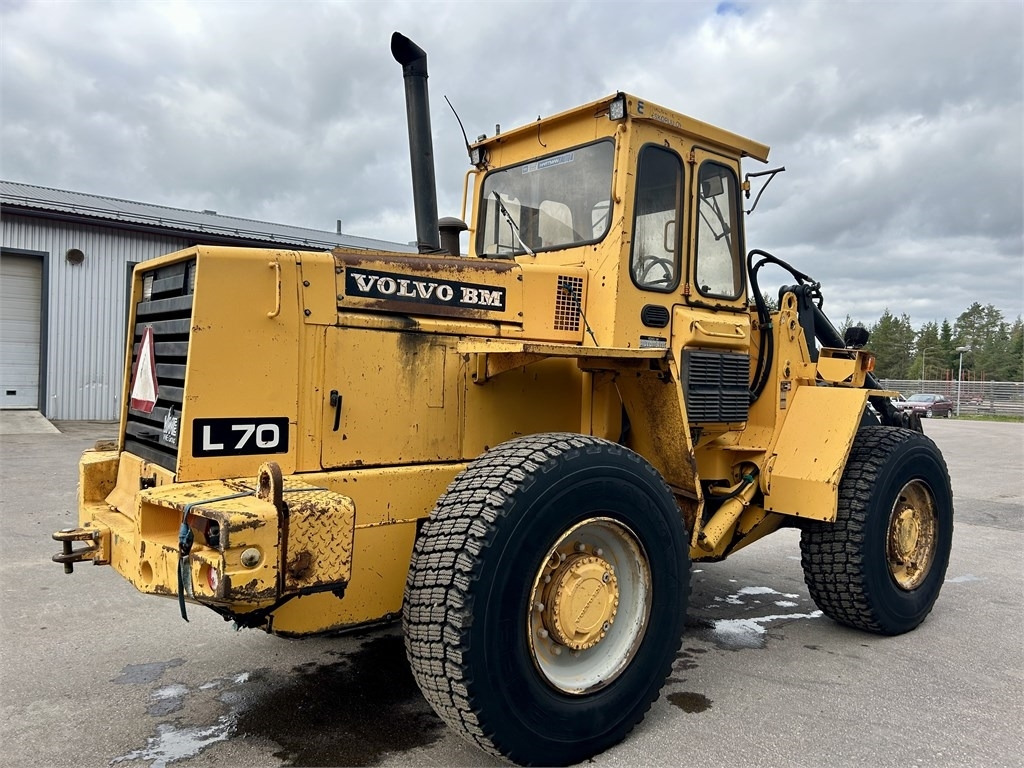 Volvo L 70 - اللودر بعجل: صور 4 Volvo L 70 - اللودر بعجل: صور 4