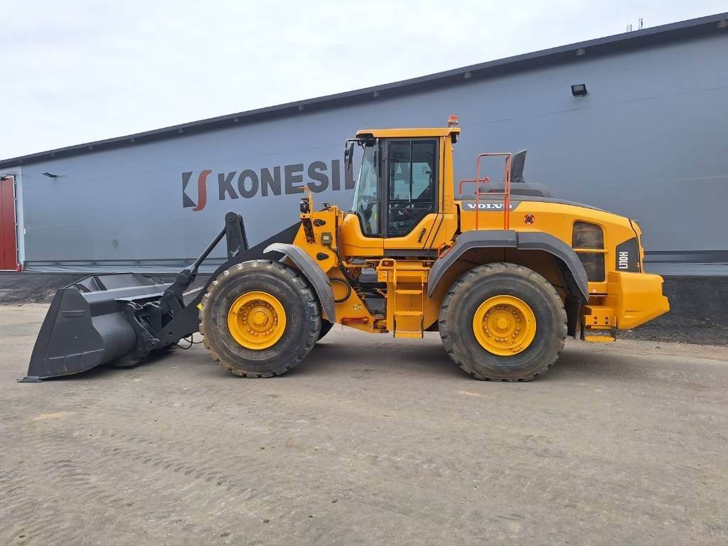 Volvo L110H VAAKA, YM - اللودر بعجل: صور 1 Volvo L110H VAAKA, YM - اللودر بعجل: صور 1