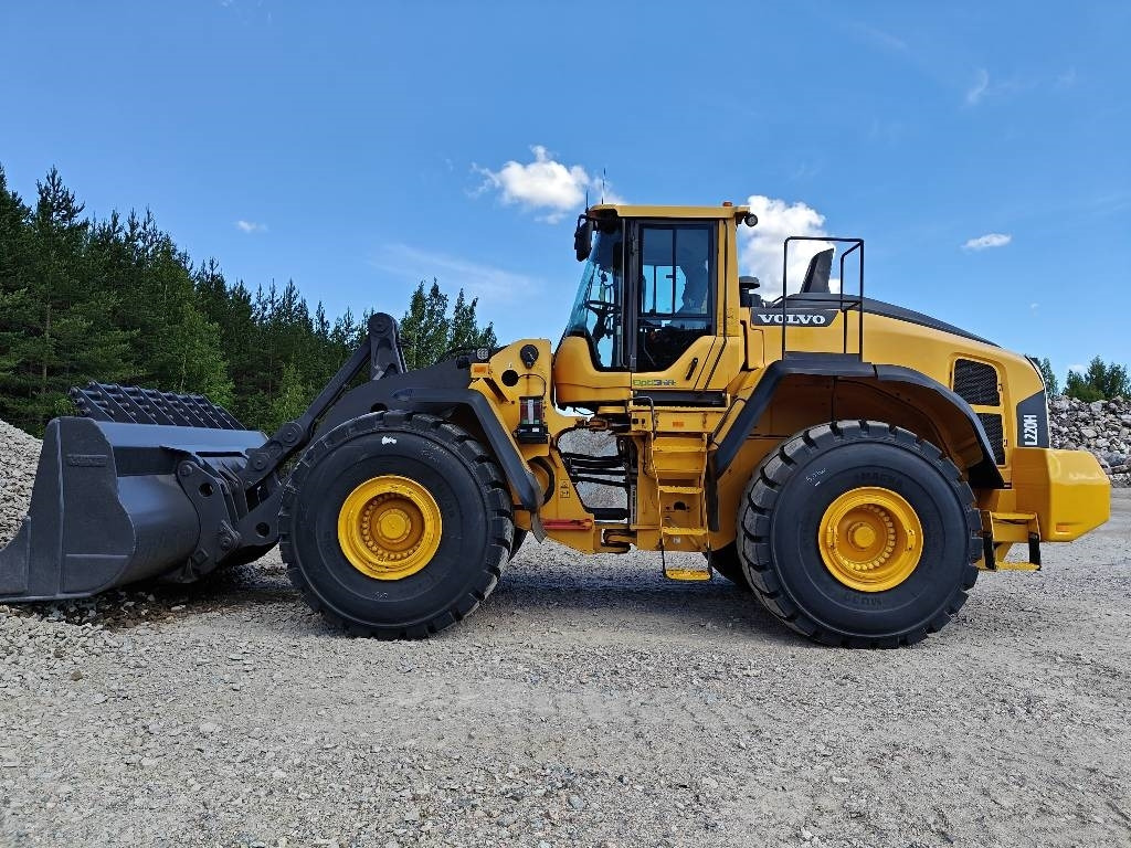 Volvo L220H - اللودر بعجل: صور 1 Volvo L220H - اللودر بعجل: صور 1