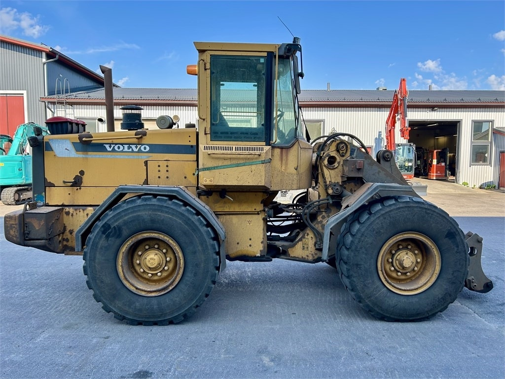 Volvo L70C RASVARILLA - اللودر بعجل: صور 5 Volvo L70C RASVARILLA - اللودر بعجل: صور 5