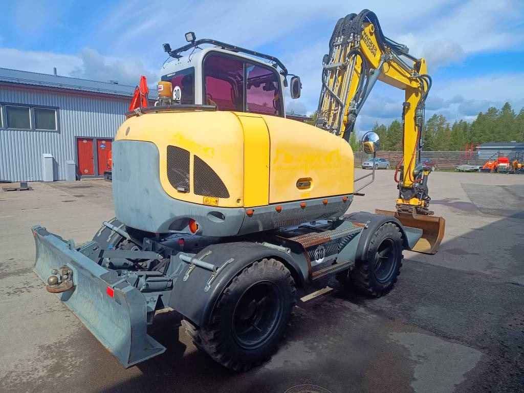 Wacker Neuson EW100 PYÖRITTÄJÄLLÄ - حفارة على عجلات: صور 3 Wacker Neuson EW100 PYÖRITTÄJÄLLÄ - حفارة على عجلات: صور 3